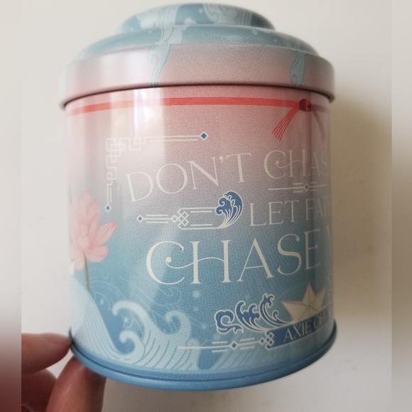 Fairyloot Threads of Fate Tea Tin - Picture 3 of 11